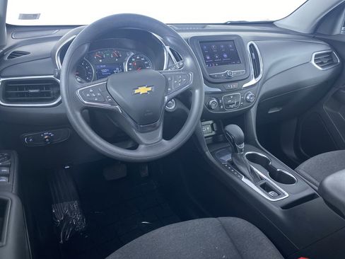 Certified 2023 Chevrolet Equinox LT image 2