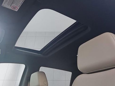 Used 2020 Chevrolet Silverado 2500 LTZ w/ LTZ Premium Package image 32