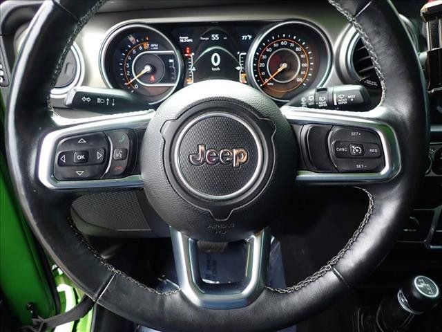 Used 2018 Jeep Wrangler Unlimited Sahara w/ Cold Weather Group AWD/4WD image 12