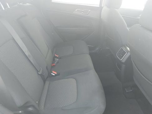 Used 2023 Kia Sportage LX FWD image 32