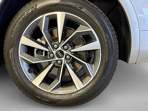 Used 2022 Audi Q5 2.0T Premium Plus AWD/4WD image 30
