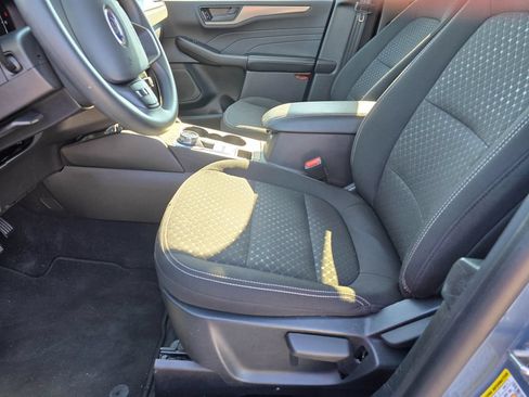 Used 2025 Ford Escape Active w/ Tech Pack #1 AWD/4WD image 10