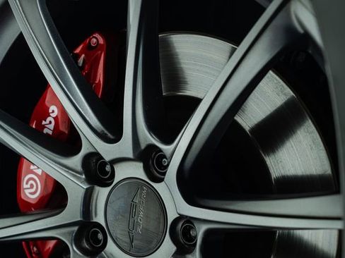 Used 2017 Chevrolet SS image 6