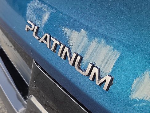 New 2026 Nissan Murano Platinum image 8