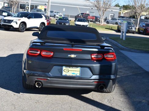 Used 2020 Chevrolet Camaro LT image 7