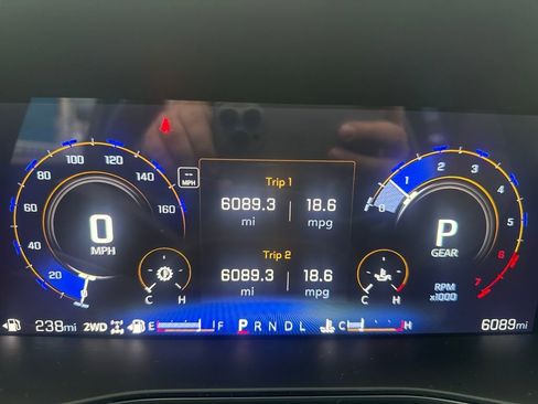 Used 2025 Chevrolet Colorado ZR2 w/ Technology Package image 17