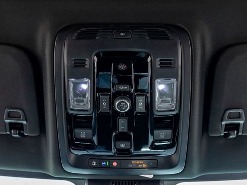 Used 2026 GMC Yukon Denali Ultimate w/ LPO, Floor Liner Package AWD/4WD image 28