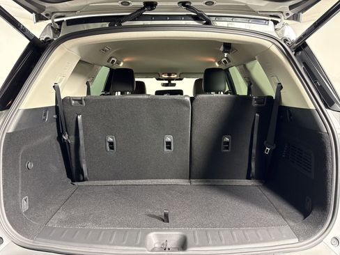 New 2025 Nissan Pathfinder SL image 31