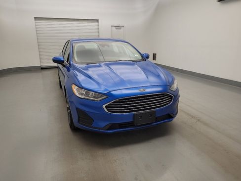 Used 2019 Ford Fusion SE AWD/4WD image 14