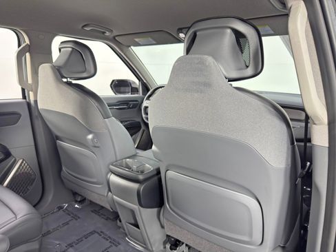 Used 2024 Kia EV9 Light Long Range image 36