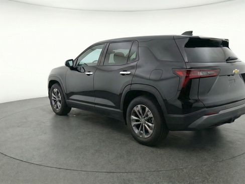 Used 2025 Chevrolet Equinox LT image 6