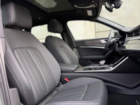 Used 2024 Audi A6 Premium Plus w/ Executive Package image 18