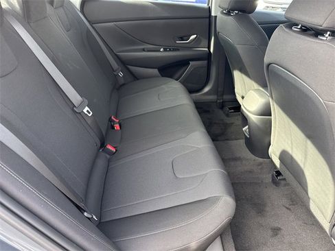 New 2026 Hyundai Elantra SE image 19