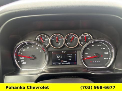 Used 2021 Chevrolet Silverado 1500 LT Trail Boss w/ Convenience Package II AWD/4WD image 9