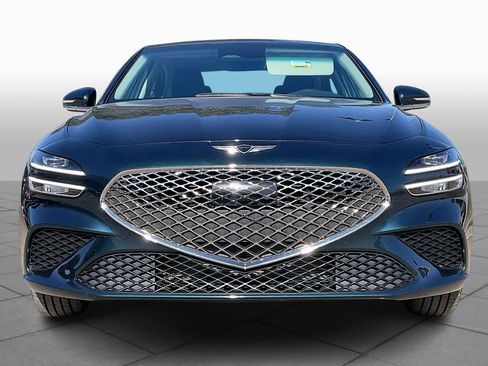 Used 2025 Genesis G70 2.5T image 3