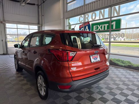 Used 2019 Ford Escape S image 4