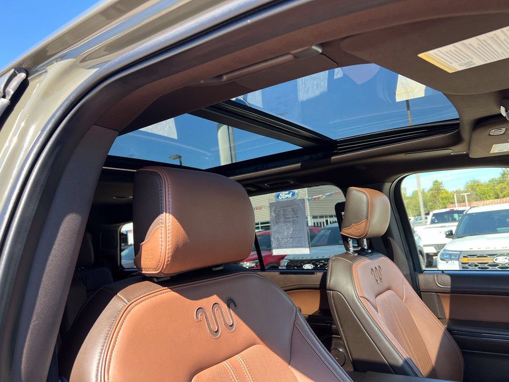 Used 2024 Ford Expedition King Ranch AWD/4WD image 11