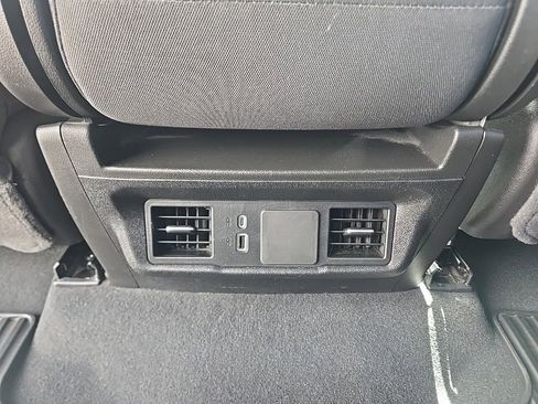 Used 2024 Chevrolet Silverado 2500 Custom w/ Custom Value Package image 44