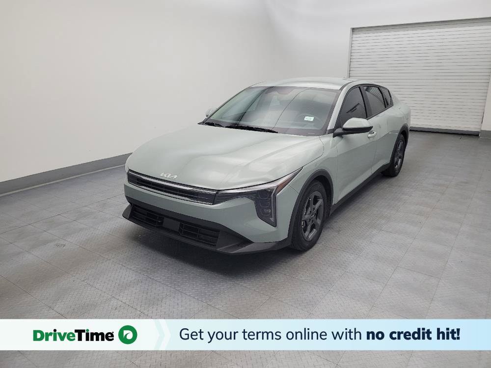 Used 2025 Kia K4 FWD image 1