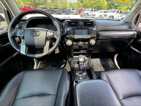 Used 2019 Toyota 4Runner SR5 AWD/4WD image 21