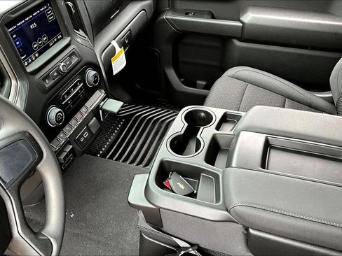 New 2025 Chevrolet Silverado 1500 W/T w/ Trailering Package AWD/4WD image 8
