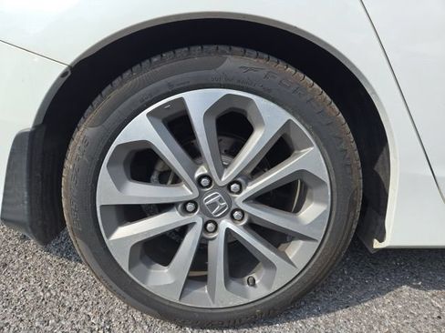 Used 2015 Honda Accord Sport image 9