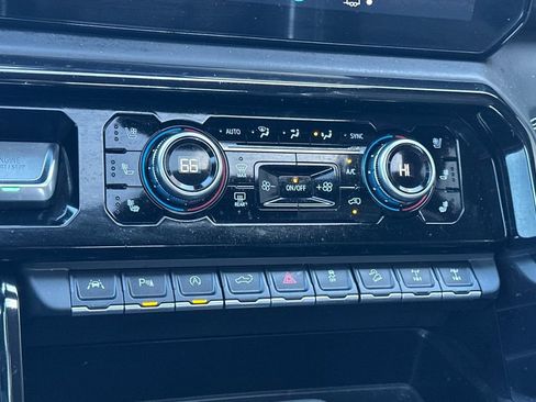 Used 2023 GMC Sierra 1500 AT4X w/ AT4X AEV Edition image 21