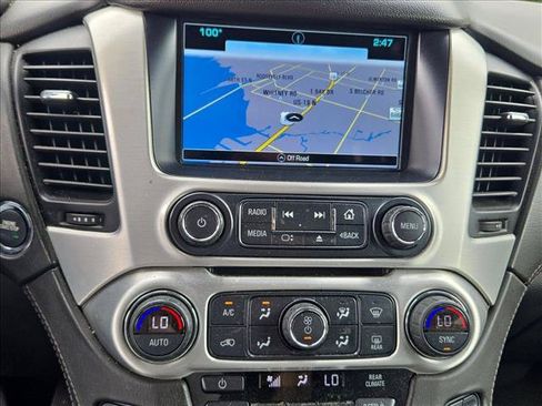 Used 2020 GMC Yukon XL SLT w/ Open Road Package RWD image 15