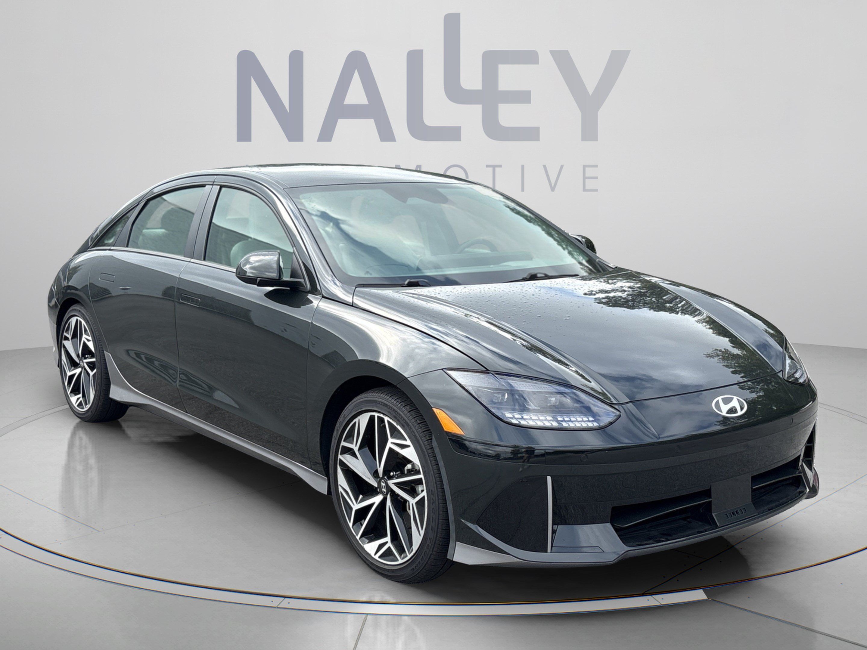 Used 2023 Hyundai Ioniq 6 SEL AWD/4WD image 7