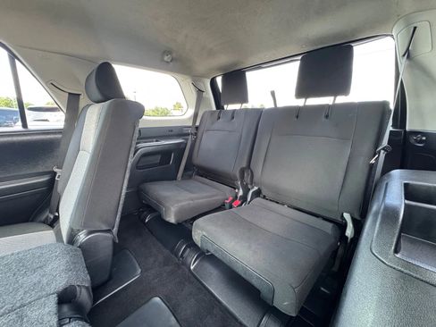 Used 2014 Toyota 4Runner SR5 image 28