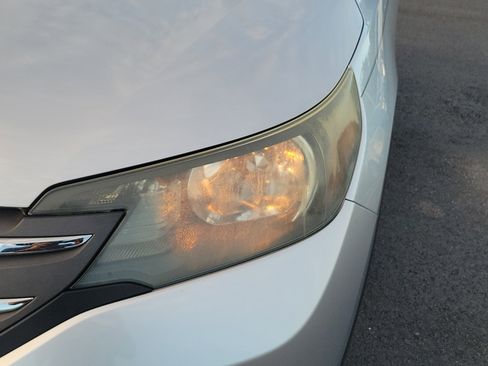 Used 2014 Honda CR-V LX image 9