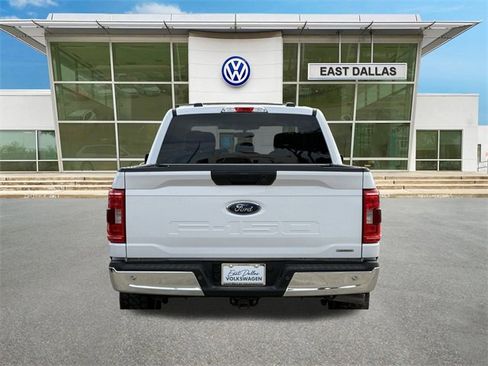 Used 2021 Ford F150 XLT w/ Trailer Tow Package image 4