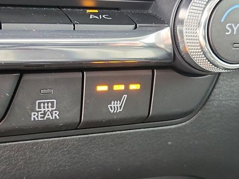 Used 2023 MAZDA MAZDA3 s image 24