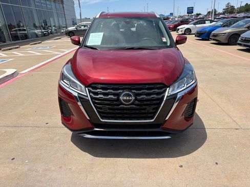 Used 2023 Nissan Kicks SV FWD image 8