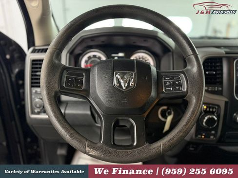 Used 2018 RAM 1500 Express AWD/4WD image 26