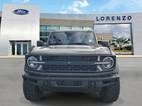 New 2025 Ford Bronco Badlands image 2