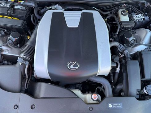 Used 2018 Lexus RC 350 image 24