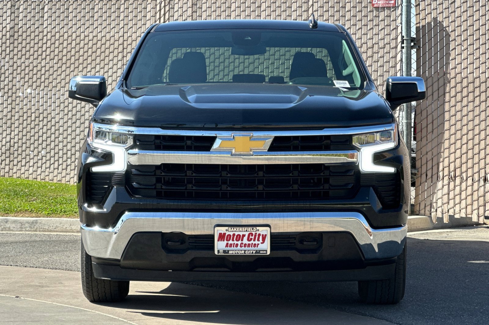 Certified 2026 Chevrolet Silverado 1500 LT AWD/4WD image 9