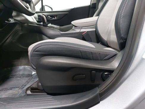 Used 2025 Subaru Outback Premium image 56
