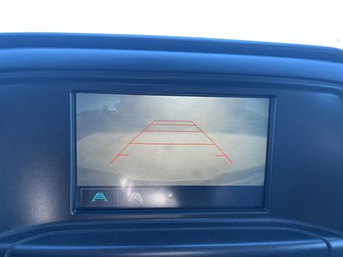 Used 2018 Chevrolet Silverado 1500 Custom w/ Custom Value Package image 9