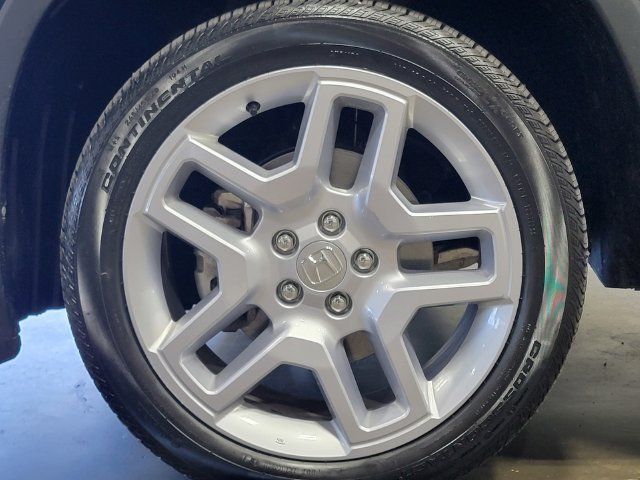 Certified 2025 Honda Passport EX-L image 10