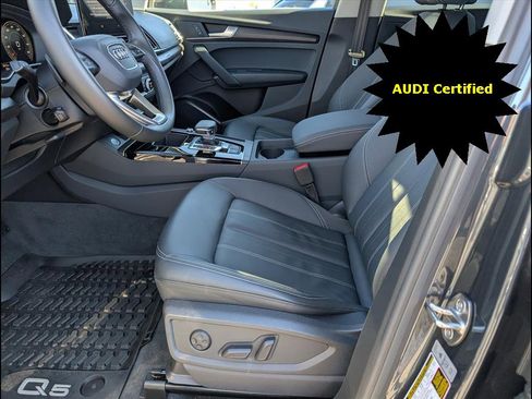 Used 2025 Audi Q5 2.0T Premium w/ Convenience Plus Package image 10