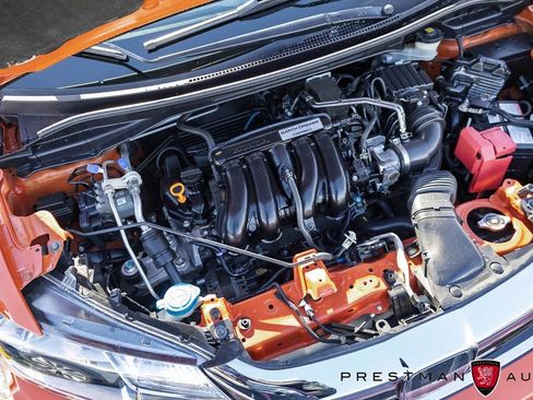 Used 2018 Honda Fit EX image 38