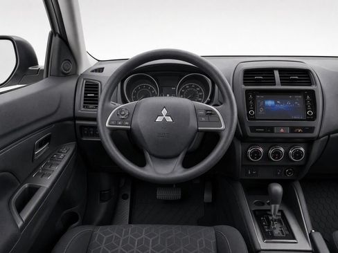 Used 2024 Mitsubishi Outlander Sport ES AWD/4WD image 35