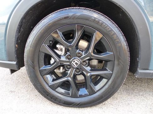 Used 2025 Honda HR-V Sport image 13