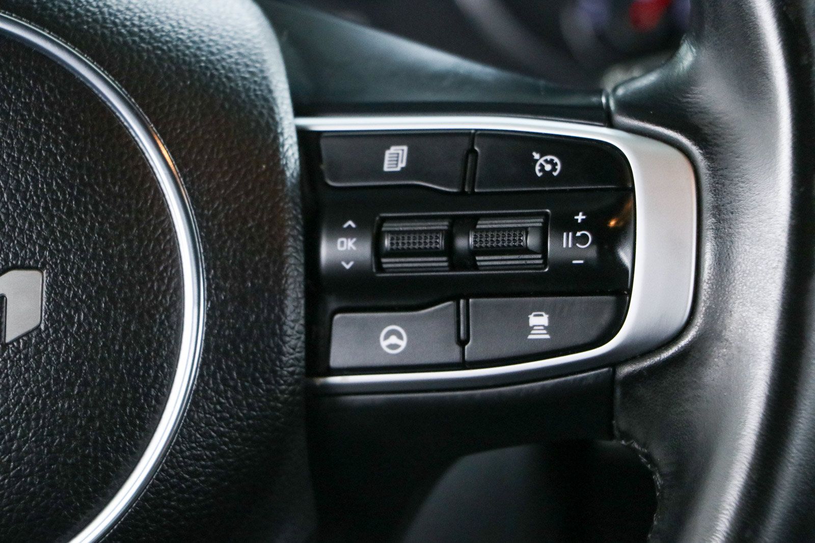 Used 2024 Kia K5 GT-Line w/ GT-Line Premium Package FWD image 14