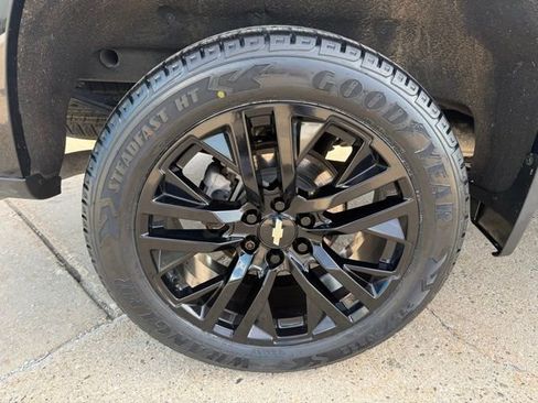 Certified 2020 Chevrolet Silverado 1500 RST w/ All-Star Edition AWD/4WD image 11