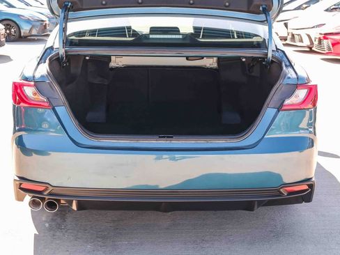 Used 2025 Toyota Camry SE FWD image 28