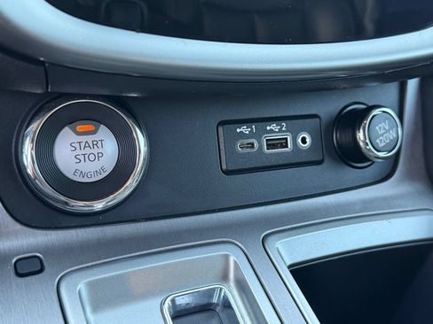 Certified 2024 Nissan Murano SV FWD image 23