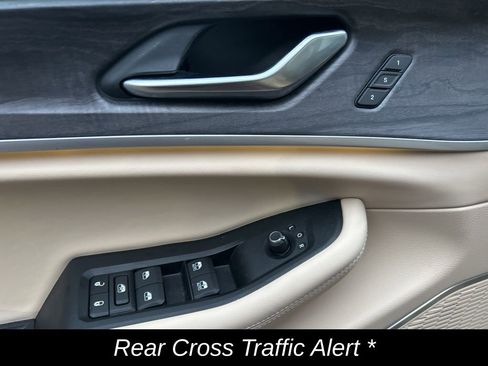 Certified 2022 Jeep Grand Cherokee L Limited image 14